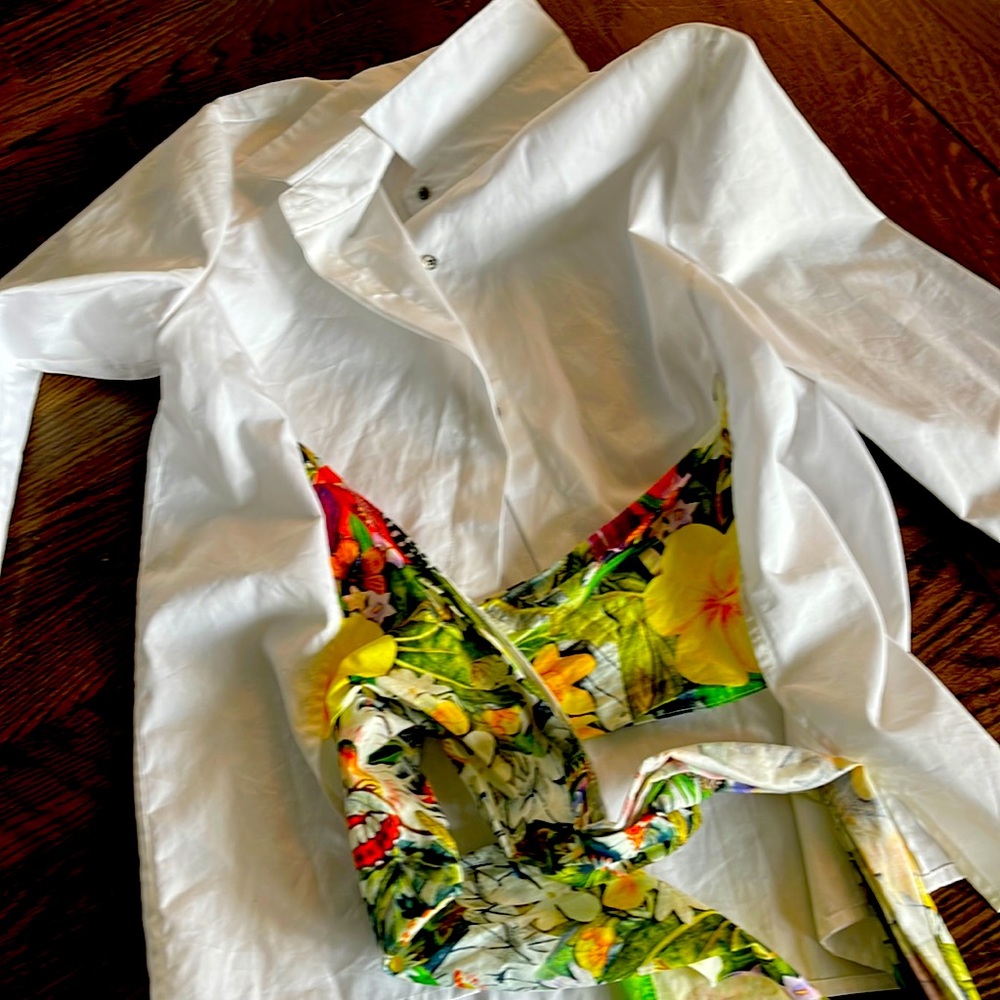 Beautiful Ji oh Ny blouse